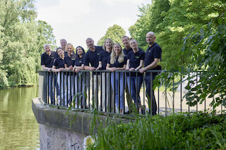 das animo team am wasser